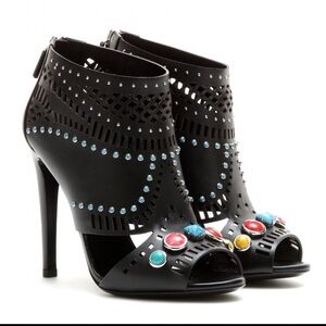 🔥❤️Host Pick🔥❤️Gucci Black Open-Toe Booties